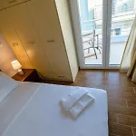 Lemoni Luxury In Front Of The Sea Kechries